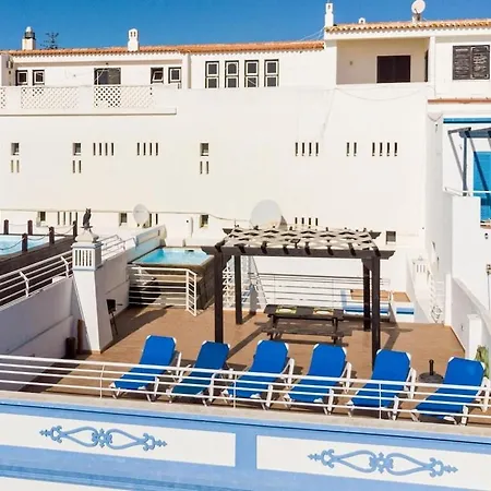 Refurbished Beachfront House, Pool, Ac, Wifi, Albufeira, Sea View Dom wakacyjny
