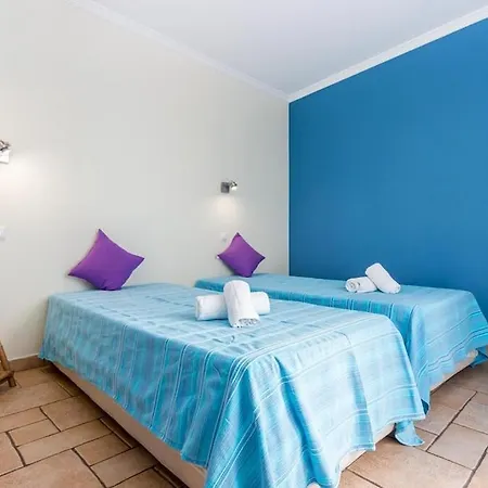 Refurbished Beachfront House, Pool, Ac, Wifi, Albufeira, Sea View