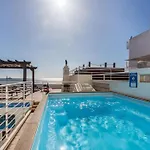 Refurbished Beachfront House, Pool, Ac, Wifi, Albufeira, Sea View Albufeira