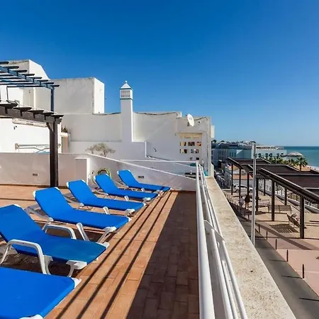 Nyaraló Refurbished Beachfront House, Pool, Ac, Wifi, Albufeira, Sea View Albufeira